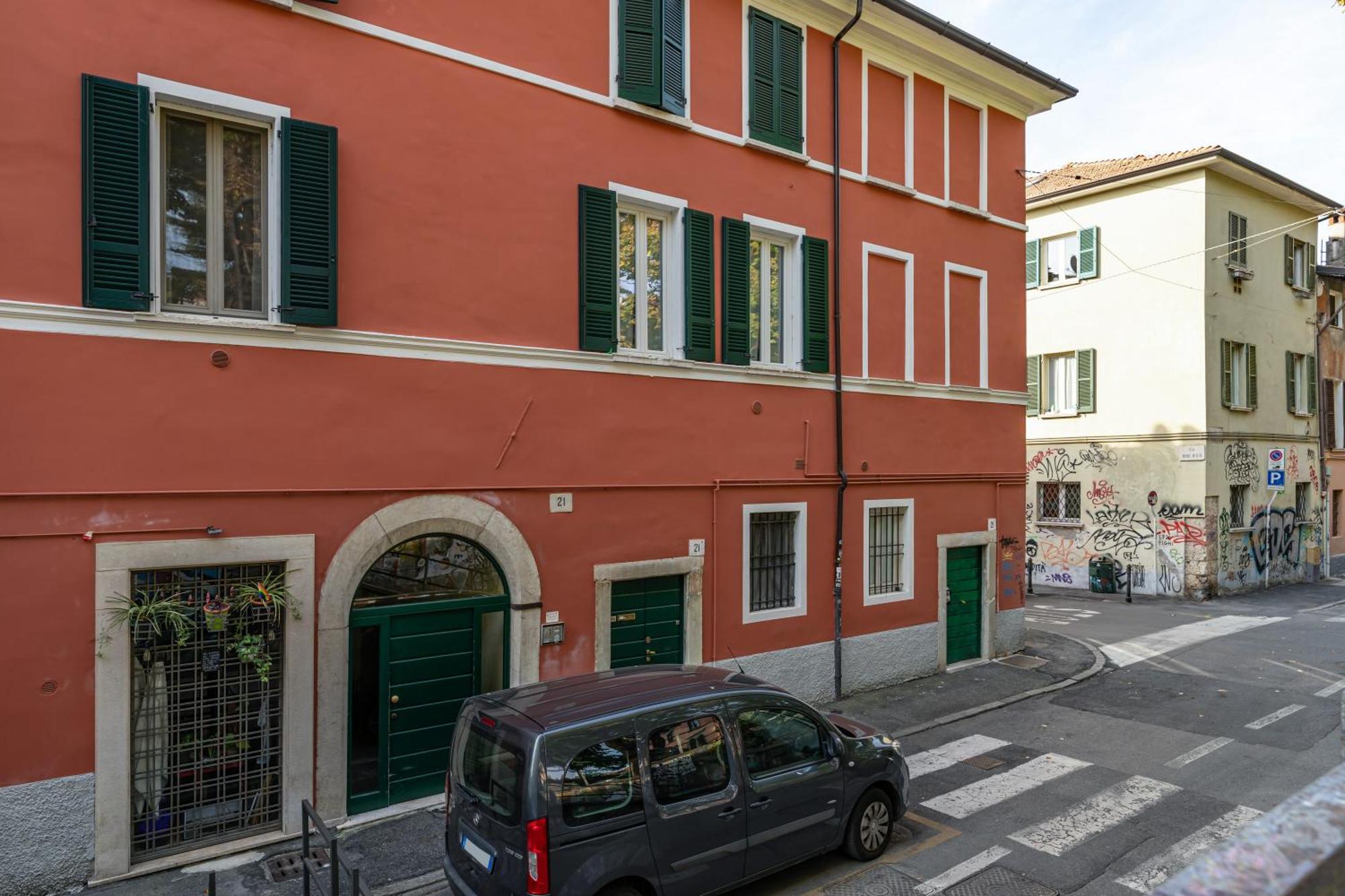 Casa San Faustino - Brescia Citycenter - By Host4U エクステリア 写真